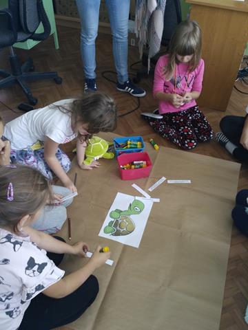 Megamisja w świetlicy szkolnej.